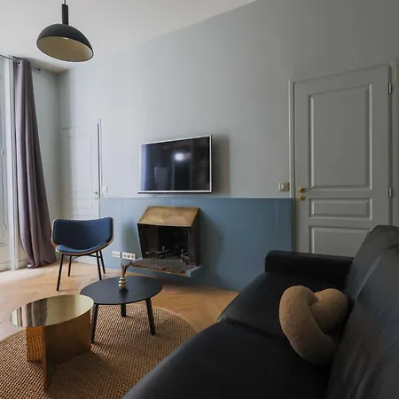 Lejlighed Charming 1br-4p - Champs Elysee Paris